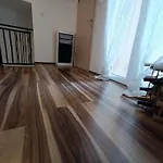 L&v Sa Dvoristem I Hidromasaznim Bazenom * Galižana
