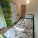 Apartamento L&v Sa Dvoristem I Hidromasaznim Bazenom Galižana